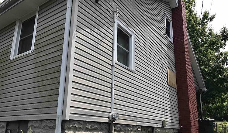 2nd image of 1814 Batts Blvd
