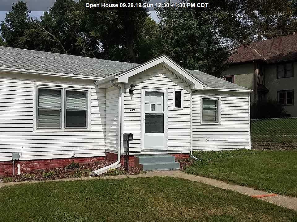 1st image of 229 W 24th St