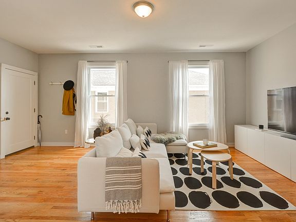 5th image of 611 Madison St APT 3