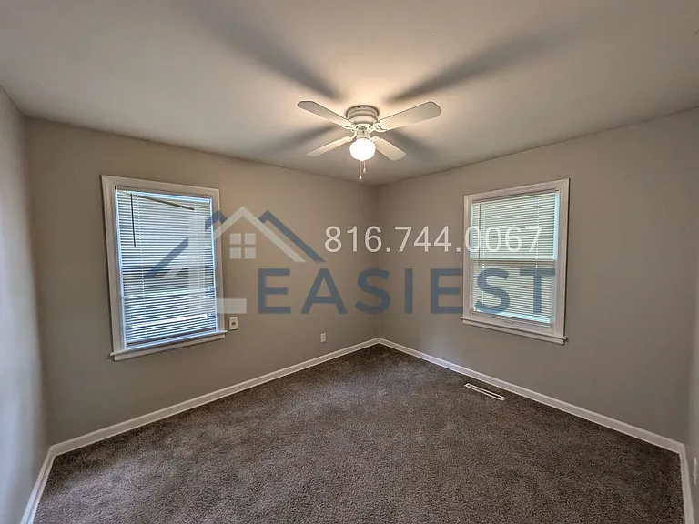 8901 E Gregory Blvd — Photo 14