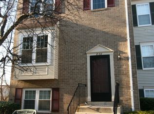 826 Ivy League Ln UNIT 5-28, Rockville, MD 20850