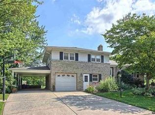 1751 Sapphire Rd, York, PA 17408