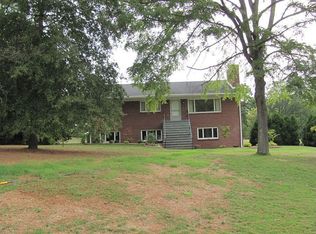 1415 Rowland Mill Rd, Bruceton, TN 38317