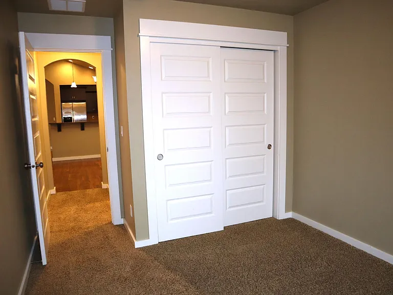 2895 E Deerhill Dr — Photo 23