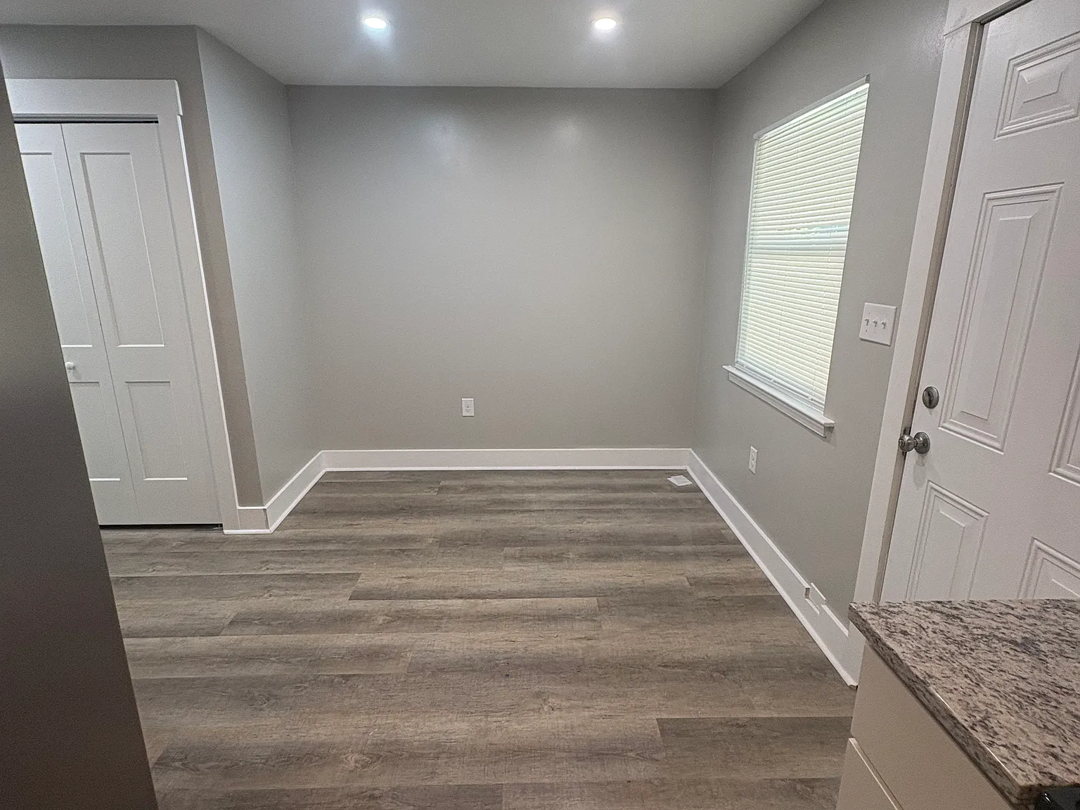 3 bed, 1.5 bath, 1073 sqft, $1,675 — Photo 4
