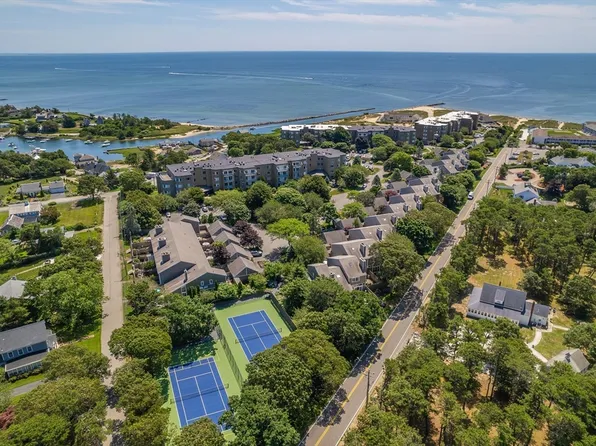 1 Belmont Rd #Townhouse 18, Harwich, MA 02645