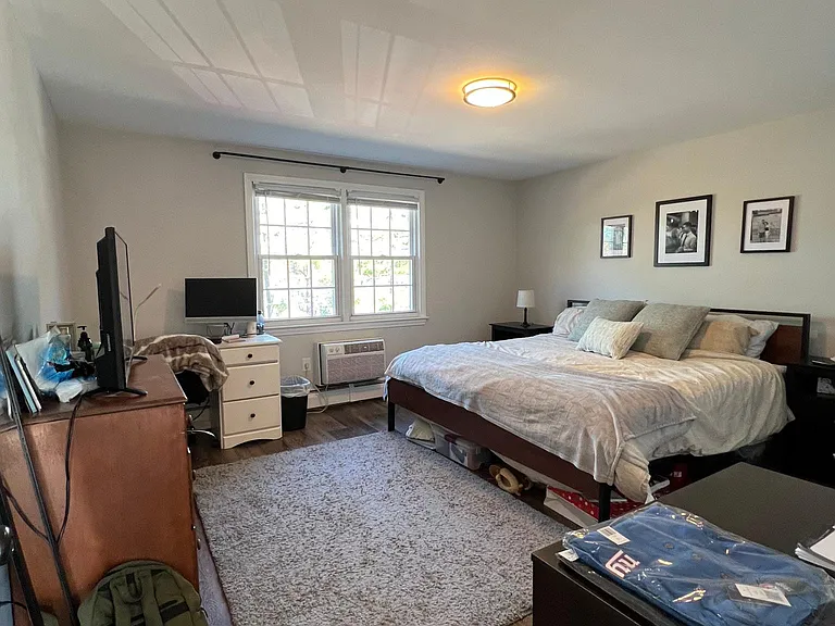 37 Grandview Dr #C — Photo 11
