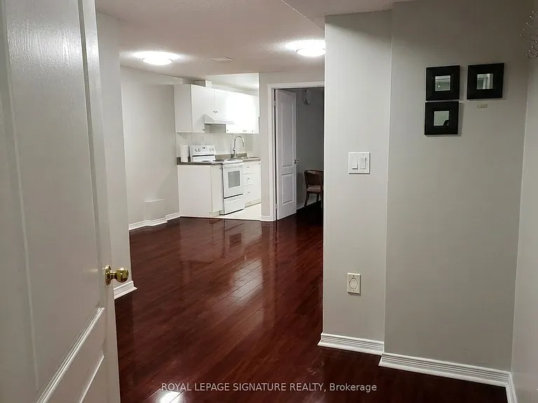 21 Navy Ct #BASEMENT — Photo 2