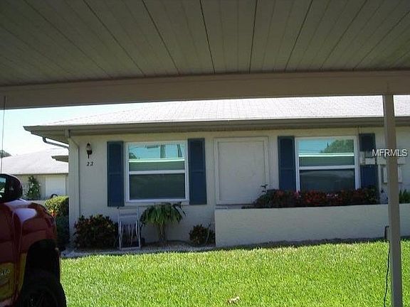 2nd image of 1905 Canterbury Ln Unit 22