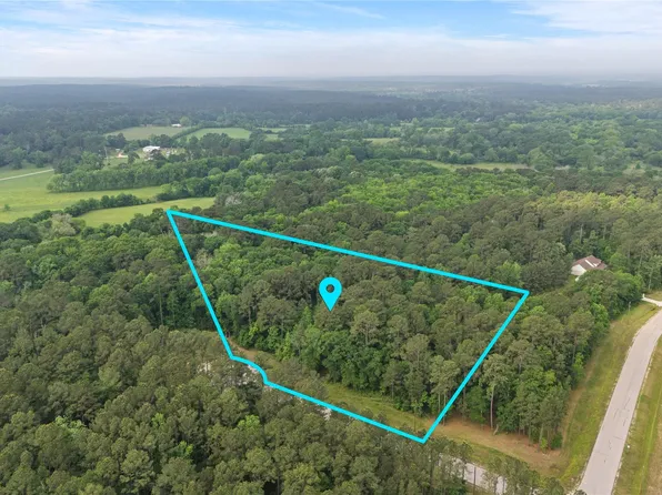 17/18-37-14 Prosperity Ct, New Waverly, TX 77358