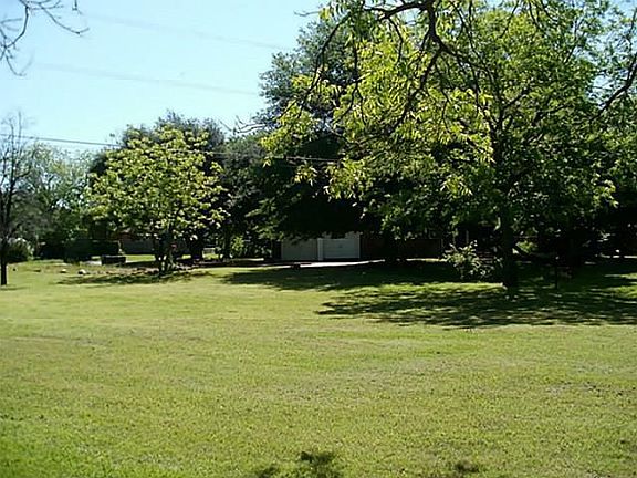 4th image of 7408 S College Cir