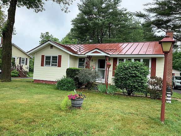 3rd image of 32 Lavigne Rd