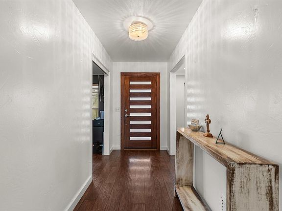 3rd image of 2624 Dalgreen Ct