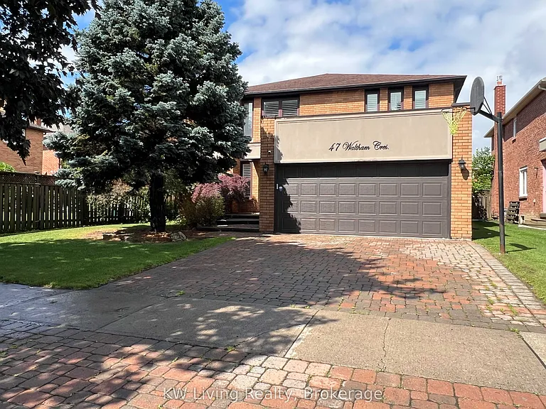 47 Waltham Cres — Photo 2
