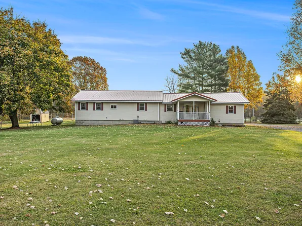 26278 Schrader Rd, Sturgis, MI 49091