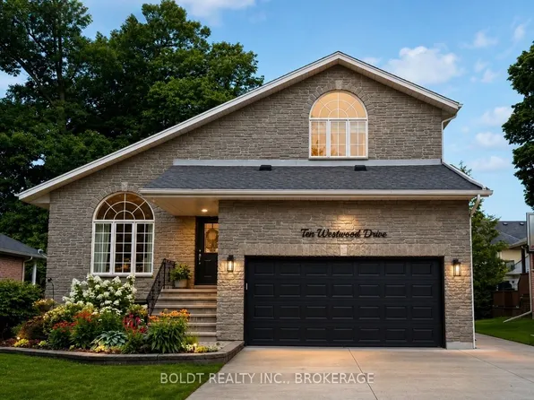 10 Westwood Dr, Pt Colborne, ON L3K 6B8