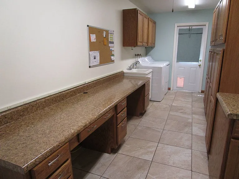 3923 Santiago St — Photo 30