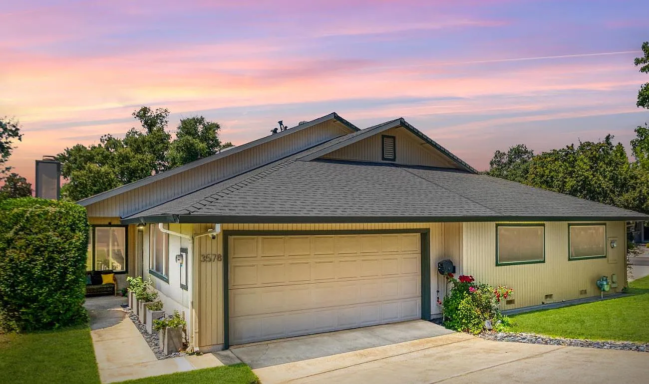 3578 Sun Knoll Dr photo 1