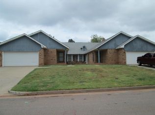 2611 Silvertree Dr, Oklahoma City, OK 73120
