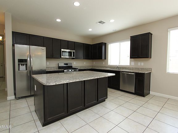 2nd image of 43522 W SNOW Drive