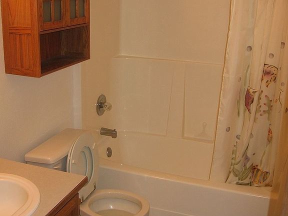 4th image of 909 144th Street Ct S