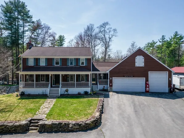 293 Perry Hill Rd, Acushnet, MA 02743