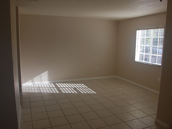3rd image of 18716 SW 100th Ave #0