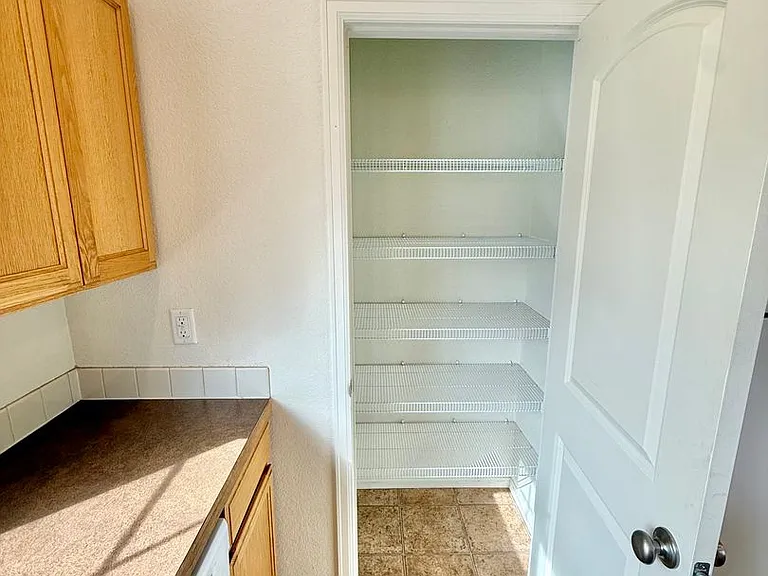 7374 Andover St — Photo 9