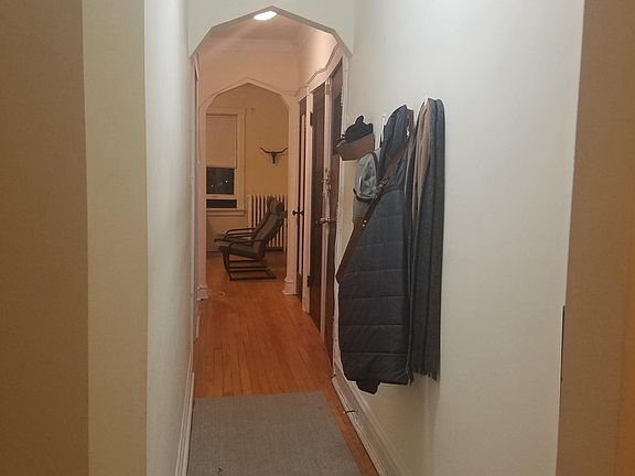4th image of 1501 N Wicker Park Ave APT 3