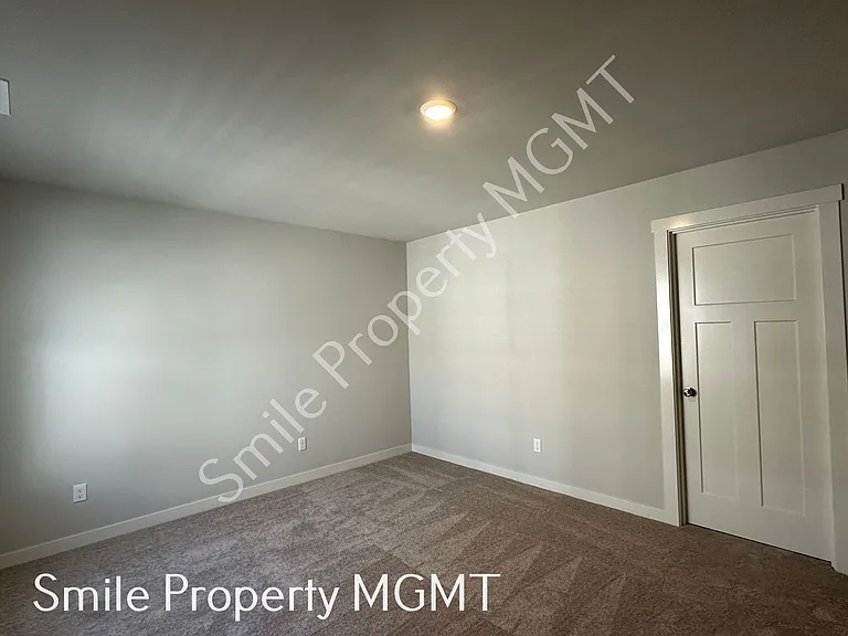16684 SW Darling Ln — Photo 12