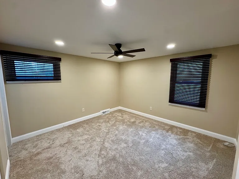 93 Melrose Rd — Photo 6