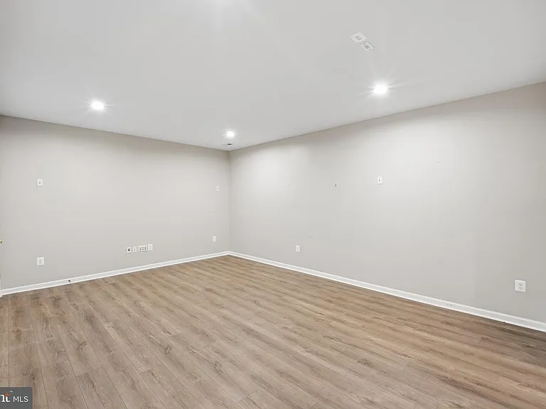 11701 Town Green Rd — Photo 29