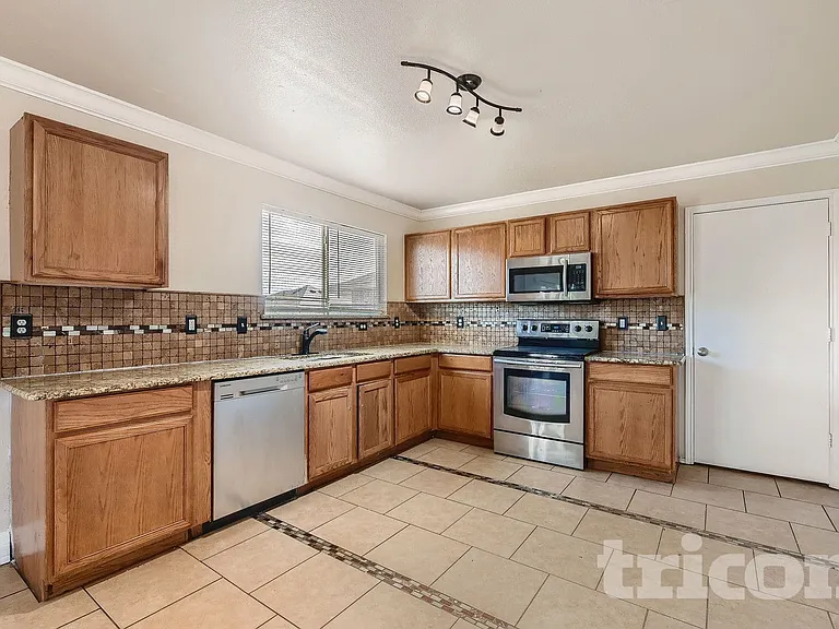 9213 Saint Martin Rd — Photo 14
