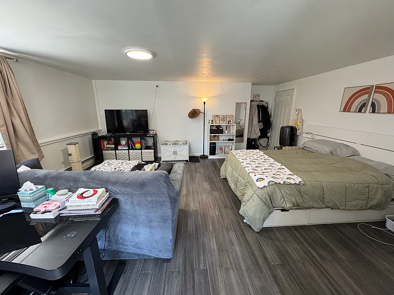 187 S Orange St #2A — Photo 8
