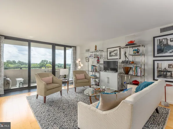 4620 N Park Ave APT 1104W, Chevy Chase, MD 20815
