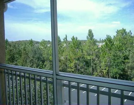 2 bed, 2.0 bath, 1083 sqft, $1,450 — Photo 3