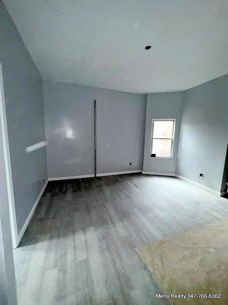 2 bed, $2,997 — Photo 1