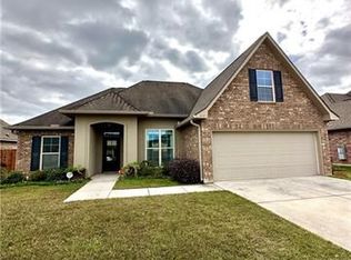 1717 Camron Dr, Covington, LA 70435