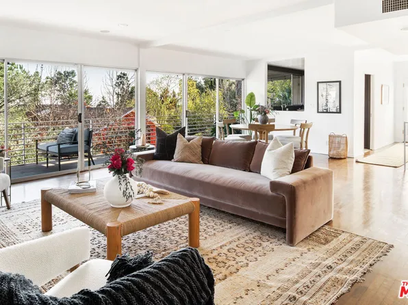 2980 Durand Dr, Los Angeles, CA 90068