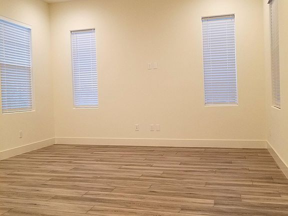 3rd image of 151 Alboran Sea Cir