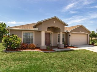 32 NW 15th Pl, Cape Coral, FL 33993