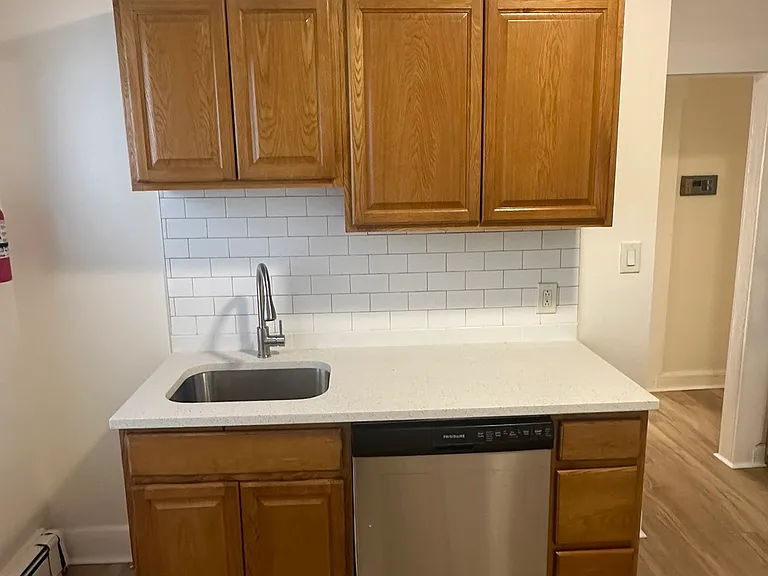 398 Bradford St #1 — Photo 13