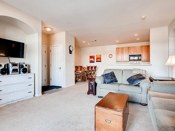 2nd image of 1561 Olympia Cir APT 103