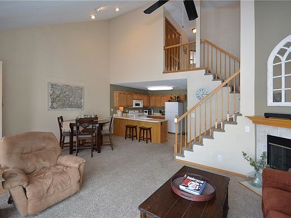 5th image of 2619 NW Heritage Ave