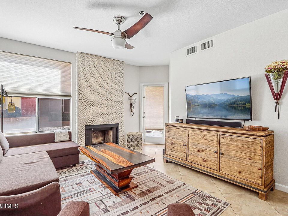 1st image of 154 W 5TH Street #137