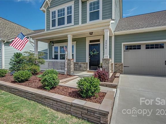 4th image of 2044 New Hope Branch Way