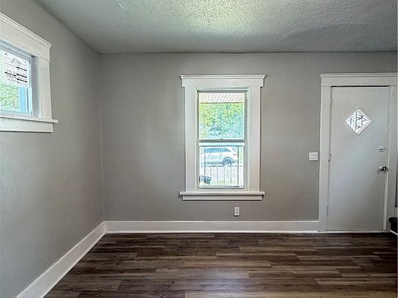 2nd image of 13302 Durkee Ave