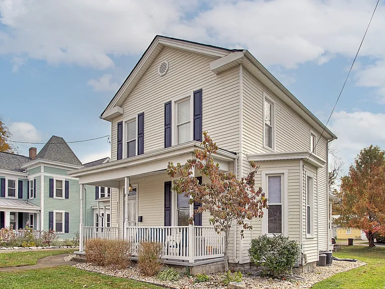 Dog-friendly and located less than 100 yards from the dog park across th street!