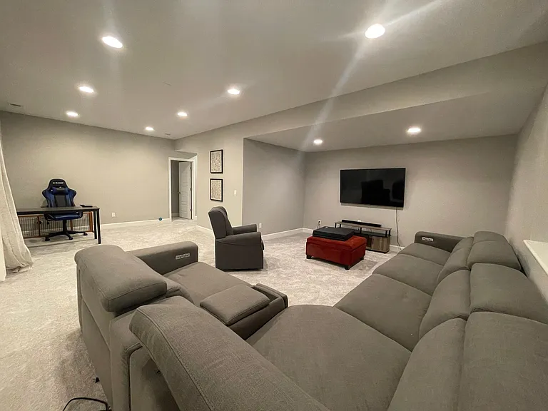 24220 E 41st Ave — Photo 51