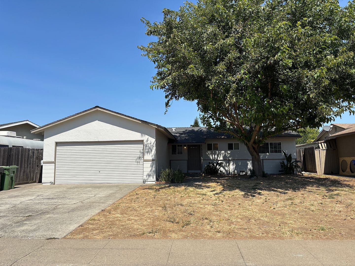 8739 Crucero Dr, Elk Grove, CA 95624 | Zillow